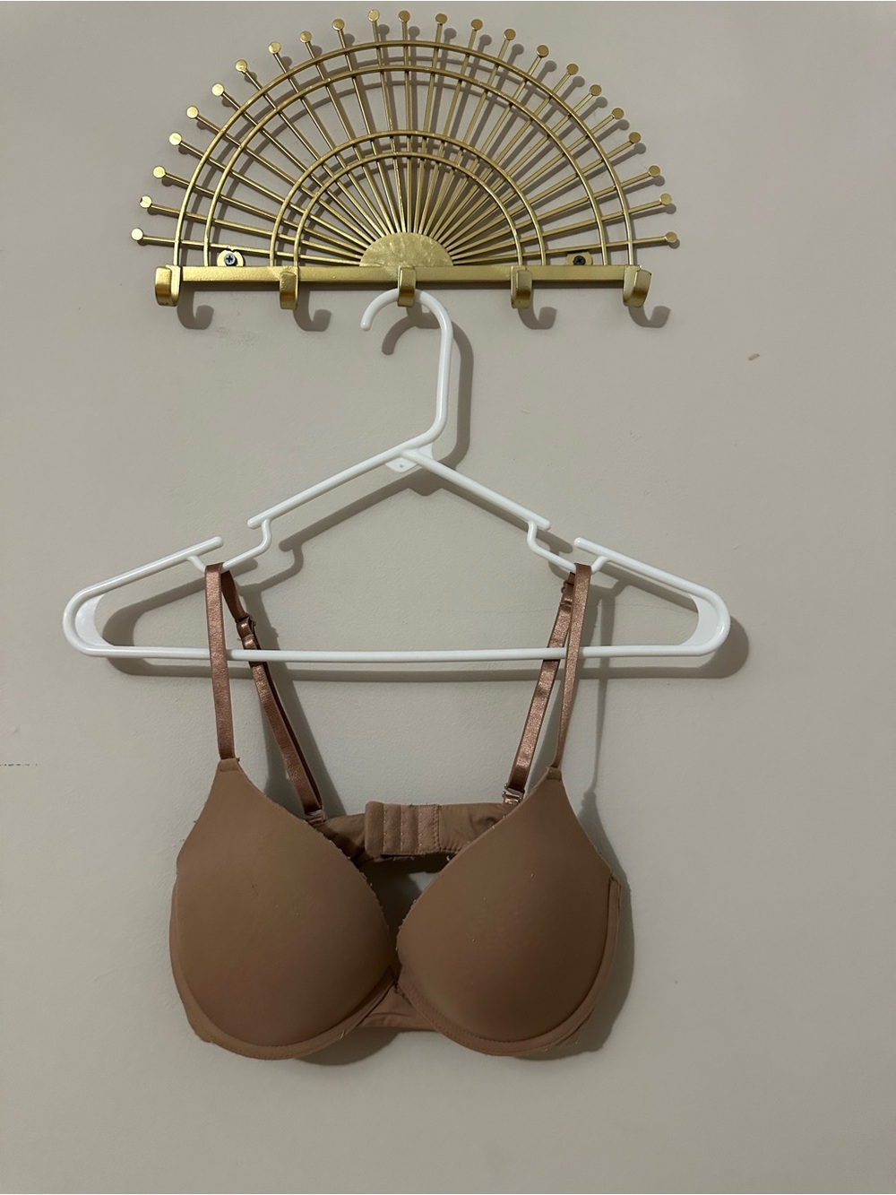 Essentials Smooth T-Shirt Bra in Brown Tan